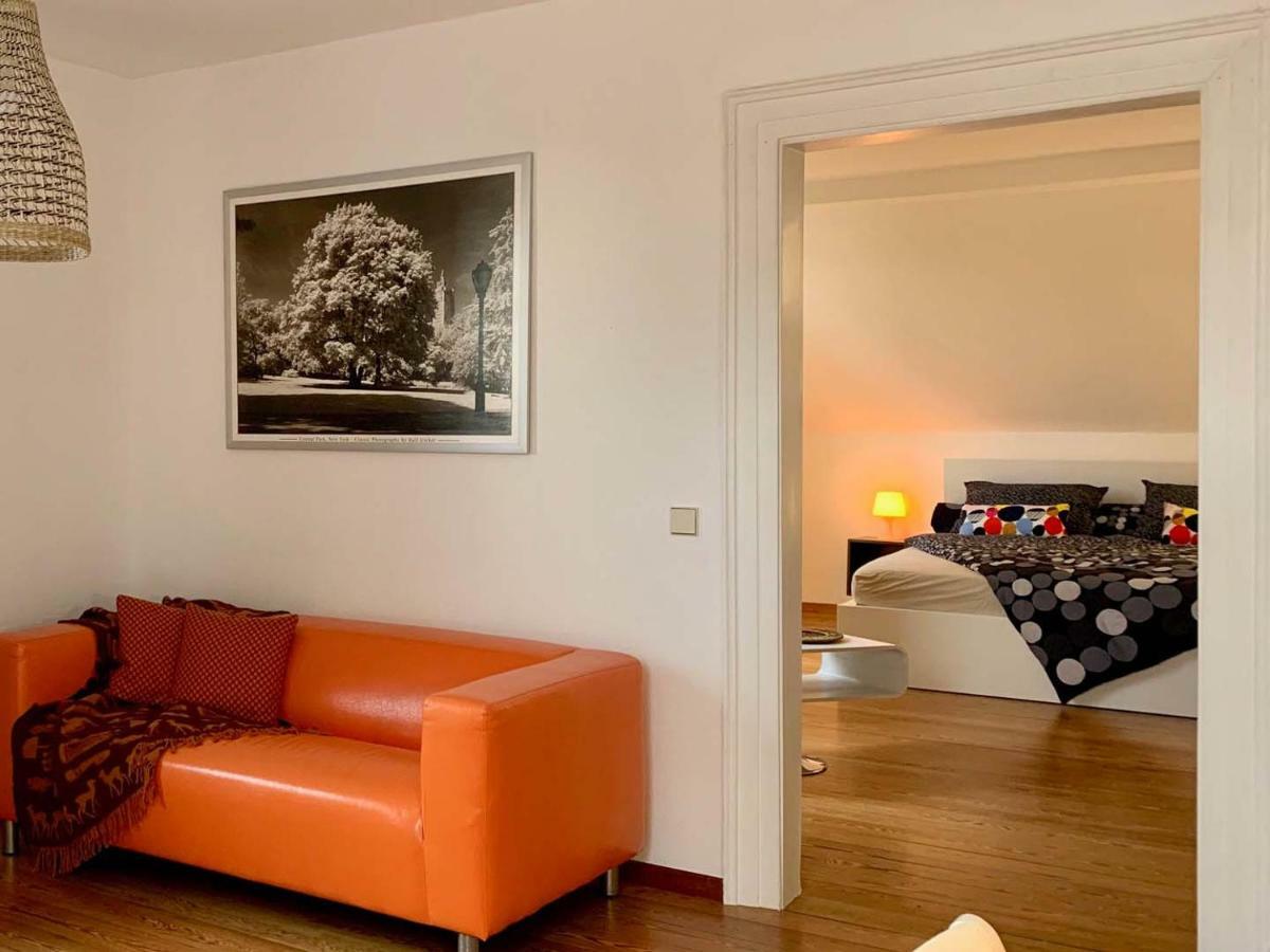 Deluxe Business City Apartments Metzingen Villa Landenberger Buitenkant foto
