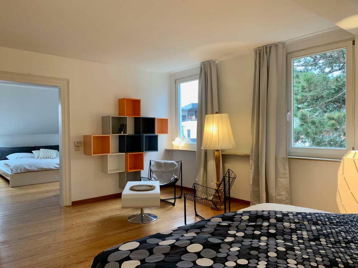 Deluxe Business City Apartments Metzingen Villa Landenberger Buitenkant foto
